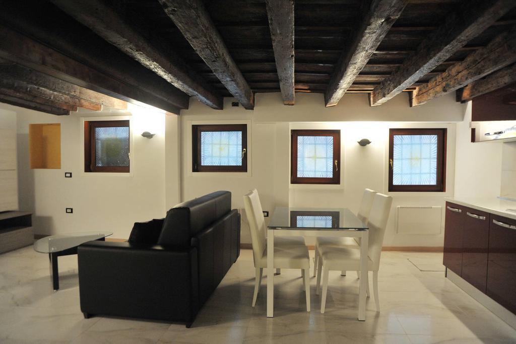Venezia Residence ภายนอก รูปภาพ